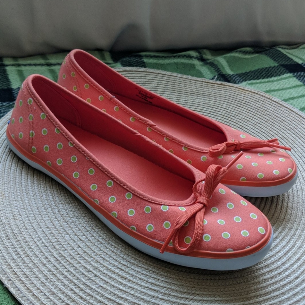 NWOT Keds Polka Dot Slip-on Sneakers - Picture 3 of 6